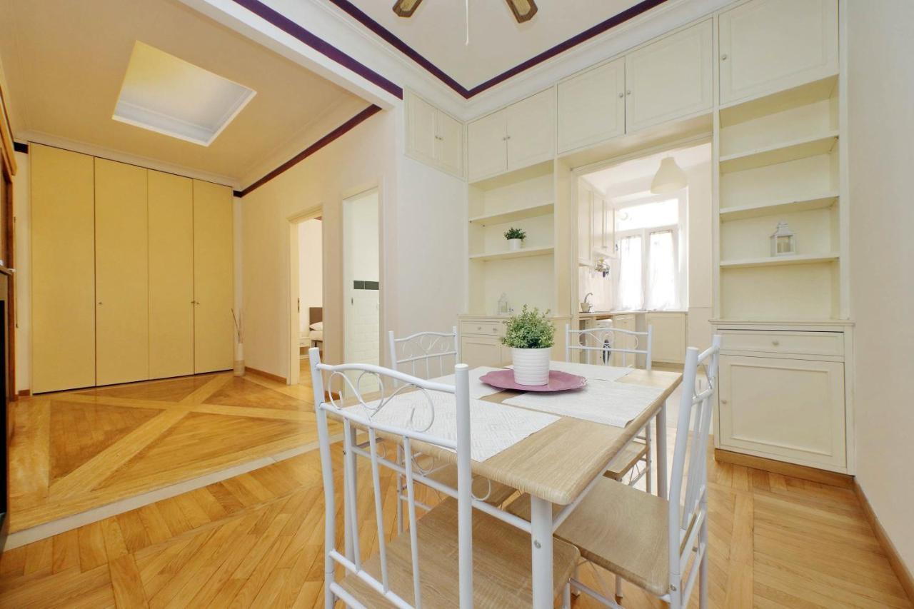 Sanctuary Home 32 Рим Екстериор снимка