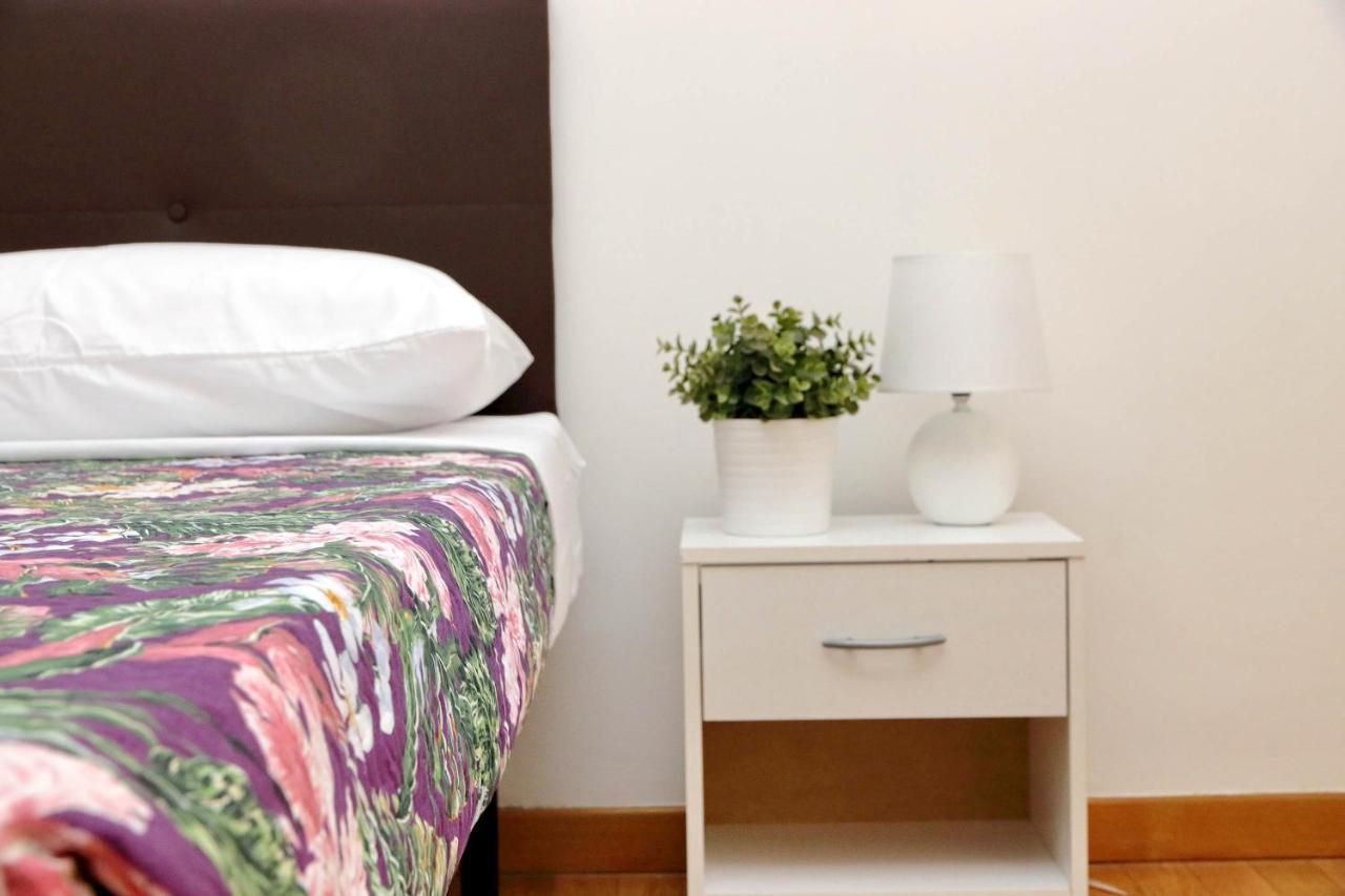 Sanctuary Home 32 Рим Екстериор снимка