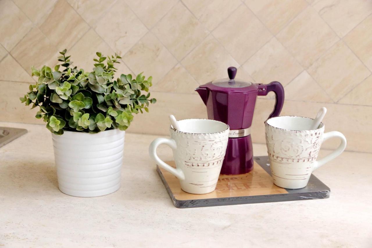 Sanctuary Home 32 Рим Екстериор снимка